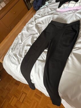 Slim Ponte Skinny Pants in Black - Stretch Comfort